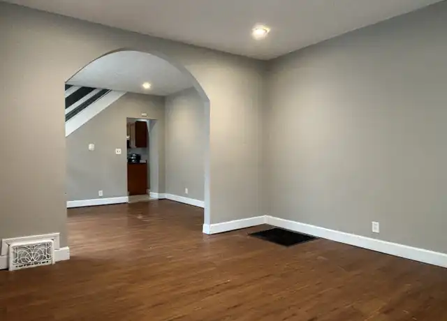 Property at 4217 Carrollton Ave Unit 4219, Indianapolis, IN, 46205, 2 beds, 1 bath, [object Object]