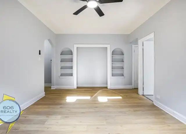 Property at 5250 S Drexel Ave Unit 2E, Chicago, IL, 60615, 2 beds, 1 bath, [object Object]