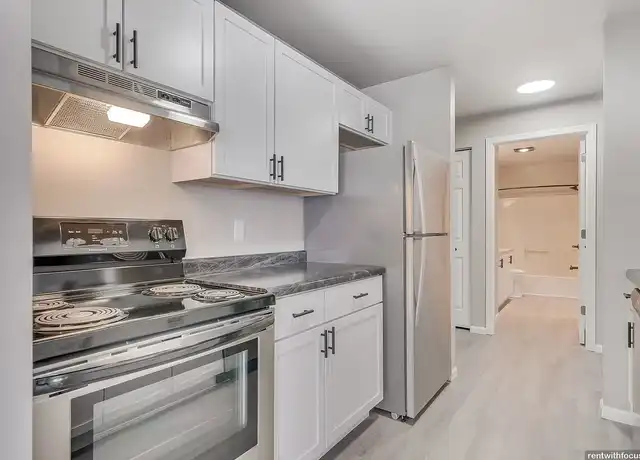 Property at The Edge Community - 100 W. Walnut St. - 100 W Walnut St, Green Bay, WI, 54303, 2 beds, 1 bath, [object Object]