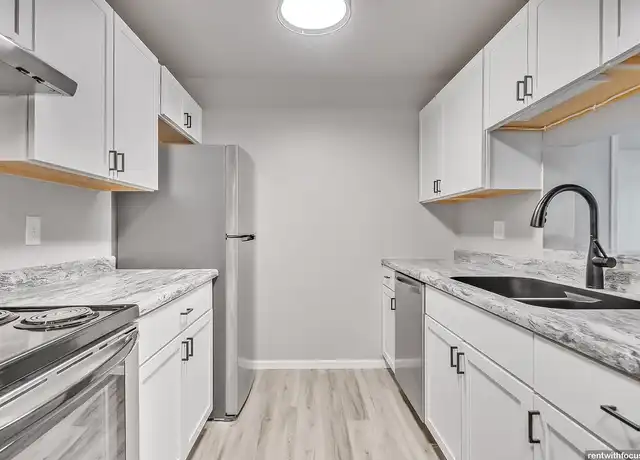 Property at The Edge Community - 100 W. Walnut St. - 100 W Walnut St, Green Bay, WI, 54303, 2 beds, 1-2 bath, [object Object]