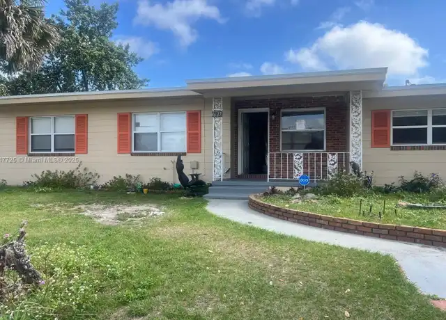 Property at 1627 Marcia Dr Unit 1, Orlando, FL, 32807, 4 beds, 2 baths, [object Object]