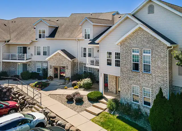 Property at Hickory Pointe - 885 Garden Dr, Sun Prairie, WI, 53590, 1-2 bed, 1-2 bath, [object Object]