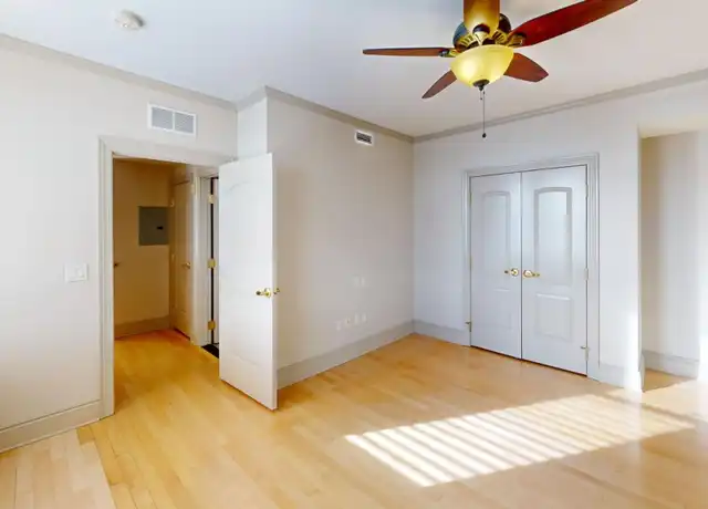 Property at Bridging the gap between convenience and luxury - 200 E 3rd St, Davenport, IA, 52801, 0 beds, 1 bath, [object Object]