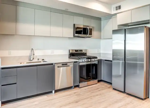 Property at The Palms at Kittridge - 6600 Van Nuys Blvd, Van Nuys, CA, 91405, 1 bed, 1 bath, [object Object]