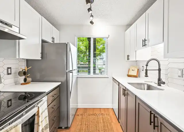 Property at The Alden - 7800 SW Sagert St, Tualatin, OR, 97062, 1-3 bed, 1 bath, [object Object]