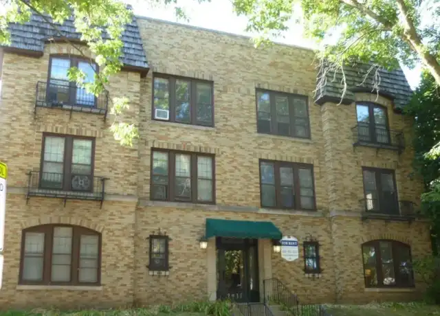 Property at 2937 N Bartlett Ave, Milwaukee, WI, 53211, 2 beds, 1 bath, [object Object]