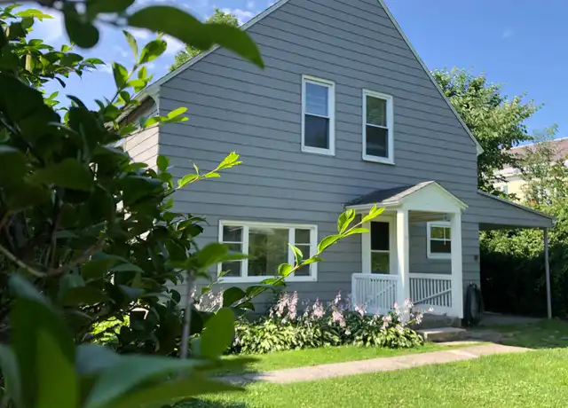 Property at 79 Western Ave Unit 3, Brattleboro, VT, 05301, 3 beds, 1.5 baths, [object Object]