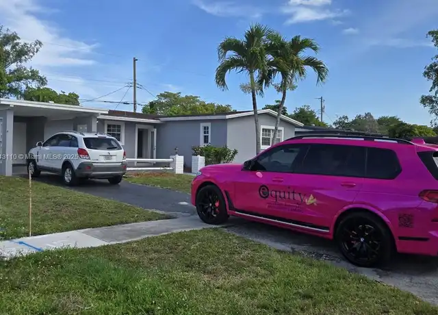 Property at 611 SW 64th Way, Pembroke Pines, FL, 33023, 4 beds, 2 baths, [object Object]