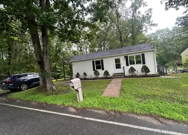 Property at 198 Lemon Rd, Farmingdale, NJ, 07727, 2 beds, 1 bath, [object Object]