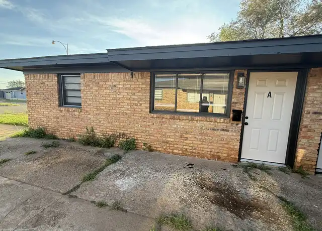 Property at 701 47th St Unit A, Lubbock, TX, 79404, 2 beds, 1 bath, [object Object]