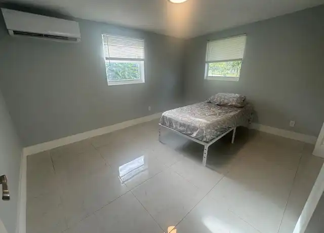 Property at 1708 NW 14th St, Fort Lauderdale, FL, 33311, 2 beds, 2 baths, [object Object]