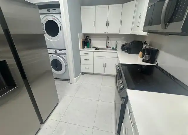 Property at 1708 NW 14th St, Fort Lauderdale, FL, 33311, 1 bed, 1 bath, [object Object]