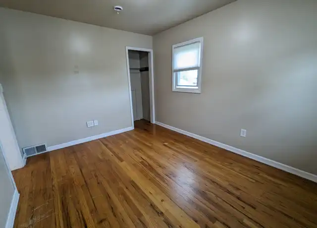 Property at 913 Elm St, Aliquippa, PA, 15001, 1 bed, 1 bath, [object Object]