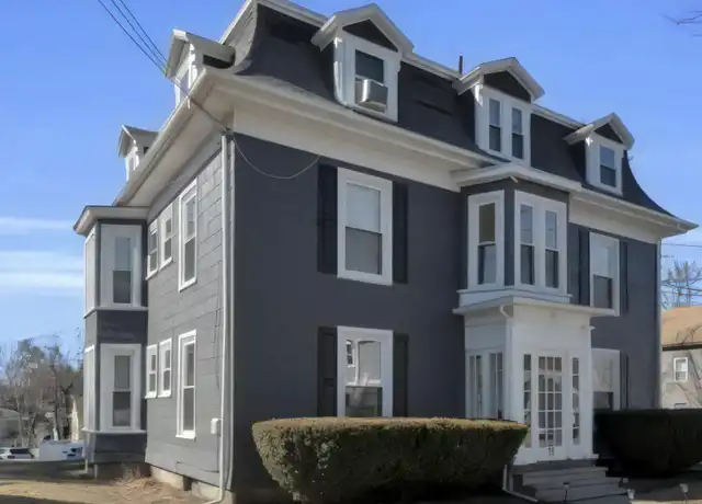 Property at 72 Linden St Unit 202, Reading, MA, 01867, 1 bed, 1 bath, [object Object]