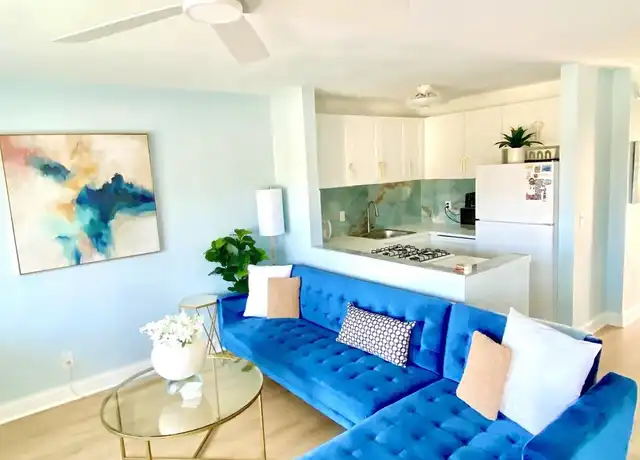 Property at 331 E McNab Rd #218, Pompano Beach, FL, 33060, 1 bed, 1 bath, [object Object]