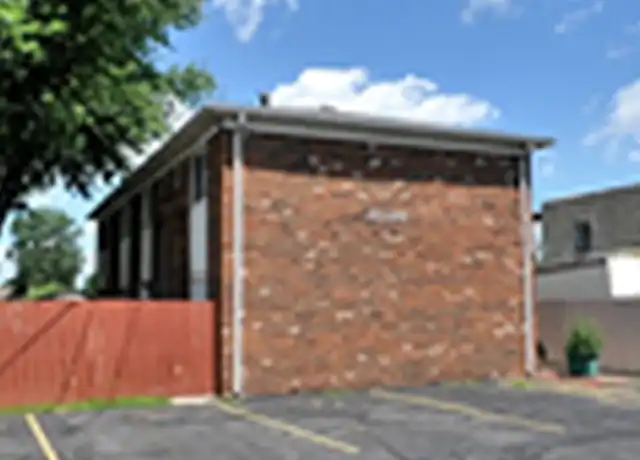 Property at 3105 131st St Unit 2, Toledo, OH, 43611, 2 beds, 1 bath, [object Object]