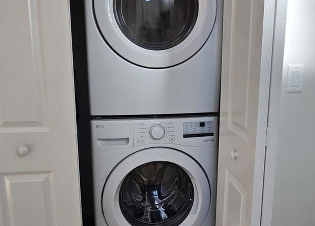 Photo of 4000 Forest Ave Unit 6, Brookfield, IL 60513