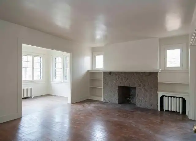 Property at 6535 Northumberland St Unit 2, Pittsburgh, PA, 15217, 2 beds, 1 bath, [object Object]