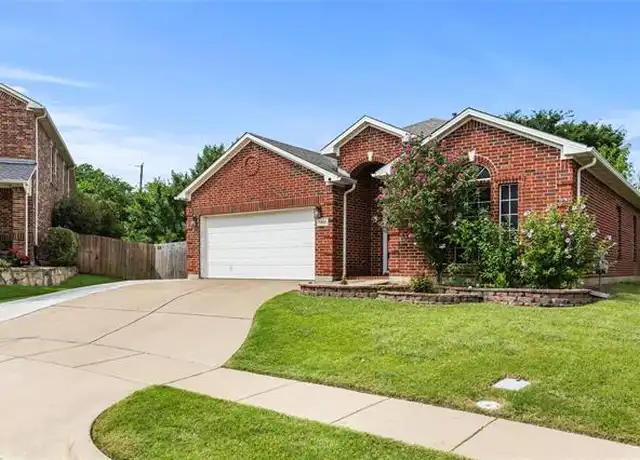 Property at 7910 Corona Ct, Arlington, TX, 76002, 3 beds, 2 baths, [object Object]
