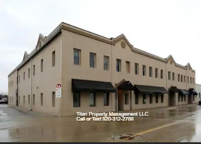 Property at 25 3rd St Unit 203, Fond du Lac, WI, 54935, 3 beds, 1 bath, [object Object]