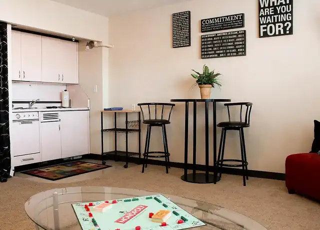 Property at Capitol Hill Apartments - 320 N 22nd St, Omaha, NE, 68102, 0 beds, 1 bath, [object Object]