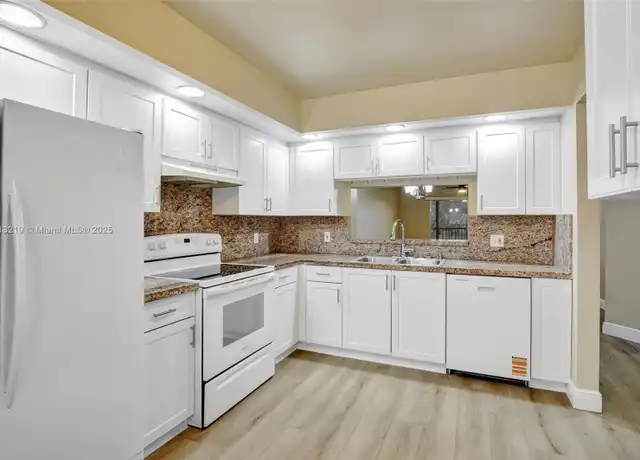 Property at 12651 SW 16th Ct Unit 213B, Pembroke Pines, FL, 33027, 2 beds, 2 baths, [object Object]