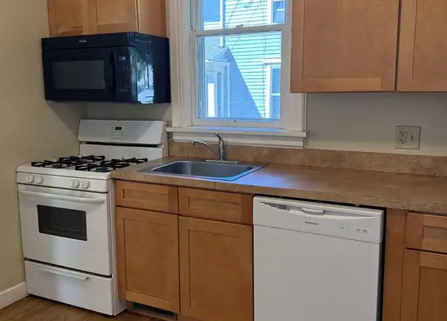 Property at 449 Iowa Ave #1, Aurora, IL, 60506, 1 bed, 1 bath, [object Object]
