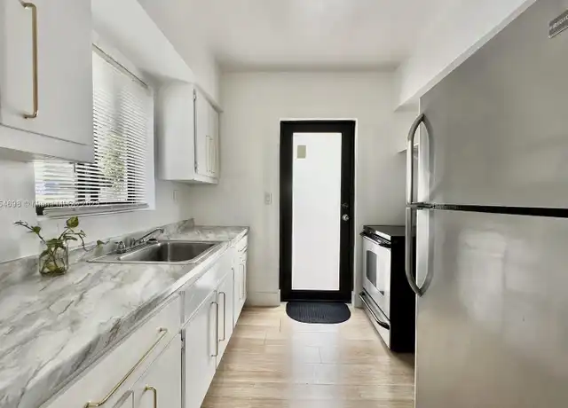 Property at 877 80th St Unit 4, Miami Beach, FL, 33141, 2 beds, 1 bath, [object Object]
