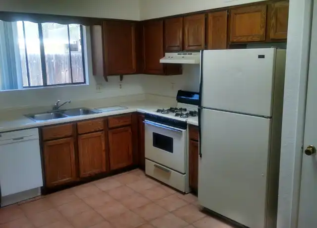 Property at 1709 E Glenn St, Tucson, AZ, 85719, 2 beds, 1 bath, [object Object]