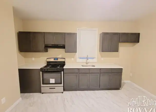 Property at 384 21st St Unit 1, Irvington, NJ, 07111, 3 beds, 1 bath, [object Object]