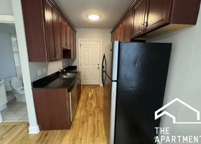 Property at 4560 W George St, Chicago, IL, 60641, 1 bed, 1 bath, [object Object]