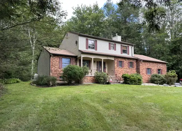 Property at 113 Sir Bradford Rd, Pocono Lake, PA, 18347, 4 beds, 3 baths, [object Object]