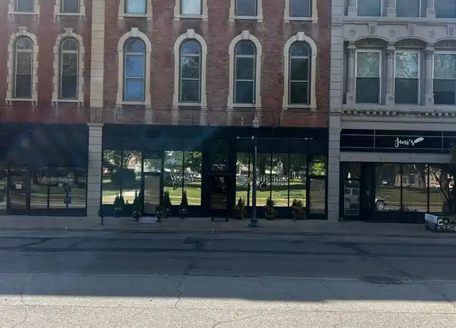 Property at 119-121 N 4th St Apt A, Quincy, IL, 62301, 2 beds, 2 baths, [object Object]
