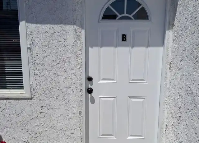 Property at 7229 Somerset Blvd Unit 7229-B, Paramount, CA, 90723, 2 beds, 1 bath, [object Object]