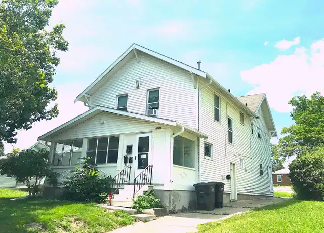 Property at 1504 28th St Unit 1506-B, Des Moines, IA, 50311, 1 bed, 1 bath, [object Object]