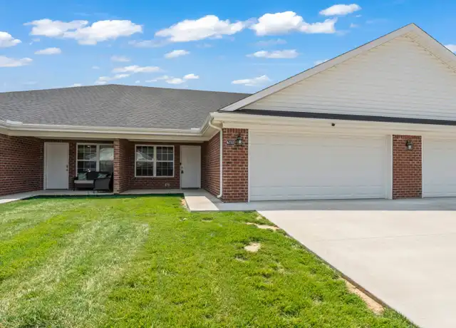 Property at 6732 Eagle Wood Dr, Louisville, KY, 40272, 2 beds, 2 baths, [object Object]