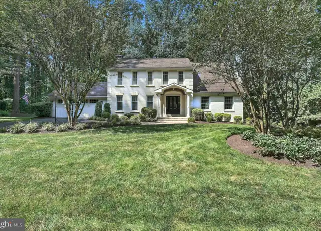 Property at 10198 Cedar Pond Dr, Vienna, VA, 22182, 4 beds, 3.5 baths, [object Object]