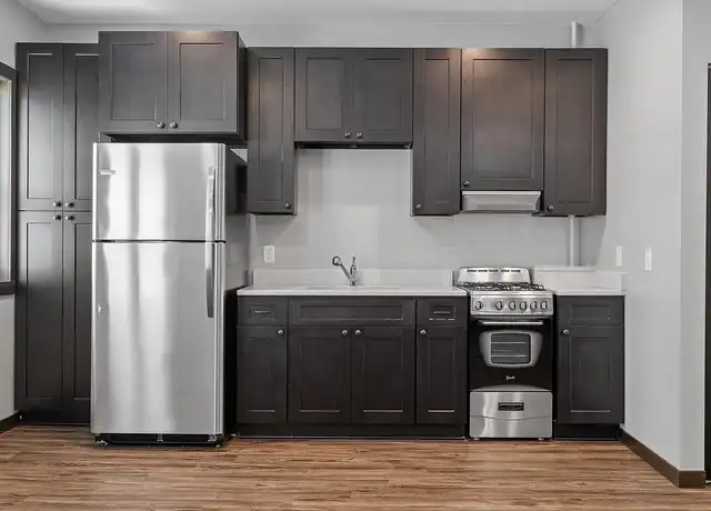Property at Brownstones Classic - 501 E 14th St, Minneapolis, MN, 55404, 0-1 beds, 1 bath, [object Object]
