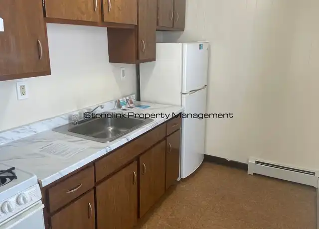 Property at 81 Hope St Unit B202, Woonsocket, RI, 02895, 1 bed, 1 bath, [object Object]