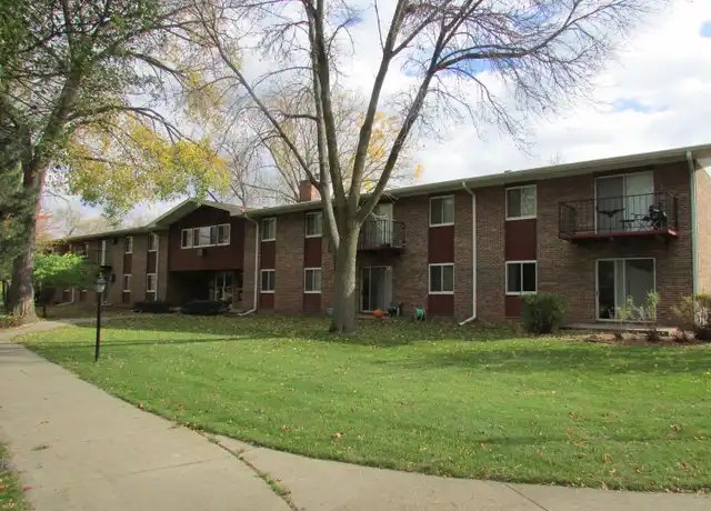 Property at 2110 Allen Blvd Unit 28, Middleton, WI, 53562, 2 beds, 1 bath, [object Object]