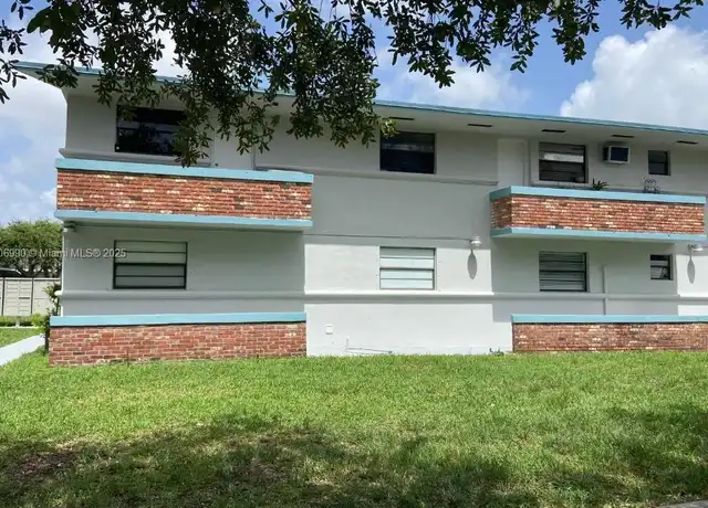 Property at 4450 SW 67th Ave Unit B, Miami, FL, 33155, 1 bed, 1 bath, [object Object]