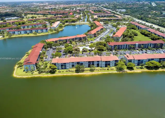 Property at 550 SW 137th Ave Unit 208L, Pembroke Pines, FL, 33027, 2 beds, 2 baths, [object Object]