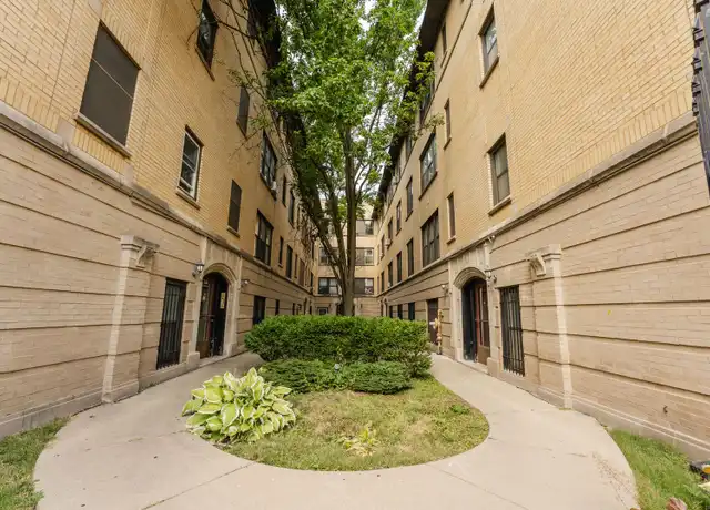 Property at 3146 W Eastwood Ave Unit 3154-2, Chicago, IL, 60625, 2 beds, 1 bath, [object Object]