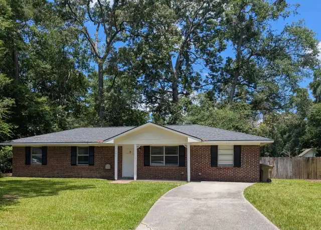 Property at 191 Egret Cir, Richmond Hill, GA, 31324, 3 beds, 1.5 baths, [object Object]
