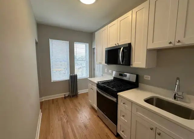 Property at 1503 W Schreiber Ave Unit 2, Chicago, IL, 60626, 2 beds, 1 bath, [object Object]