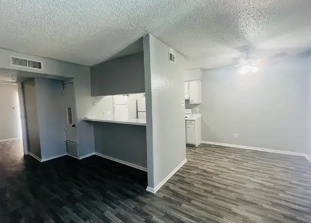 Photo of 6929 Timbercreek Dr, San Antonio, TX 78227