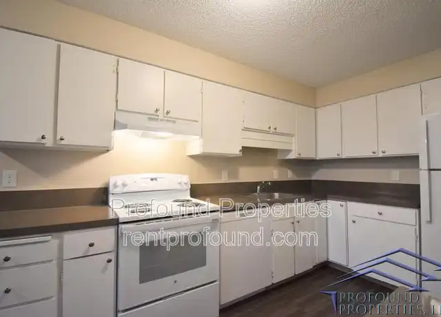 Property at 8745 SW Beaverton Hillsdale Hwy Unit 8, Portland, OR, 97225, 2 beds, 1 bath, [object Object]