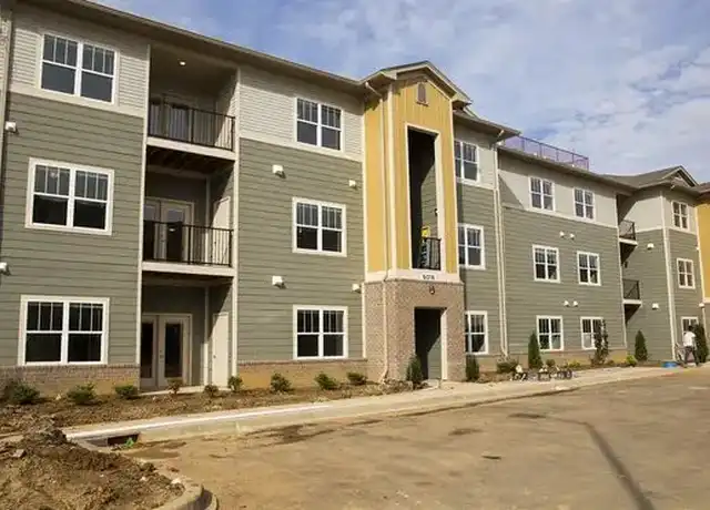 Property at 6015 Bristol Bluffs Cir, Louisville, KY, 40299, 2 beds, 2 baths, [object Object]