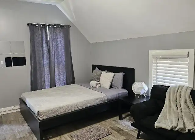 Property at 1028 N 7th St, Lafayette, IN, 47904, 1 bed, 1 bath, [object Object]