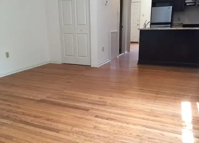 Property at 521 S 9th St Unit 3B, Philadelphia, PA, 19147, 1 bed, 1 bath, [object Object]
